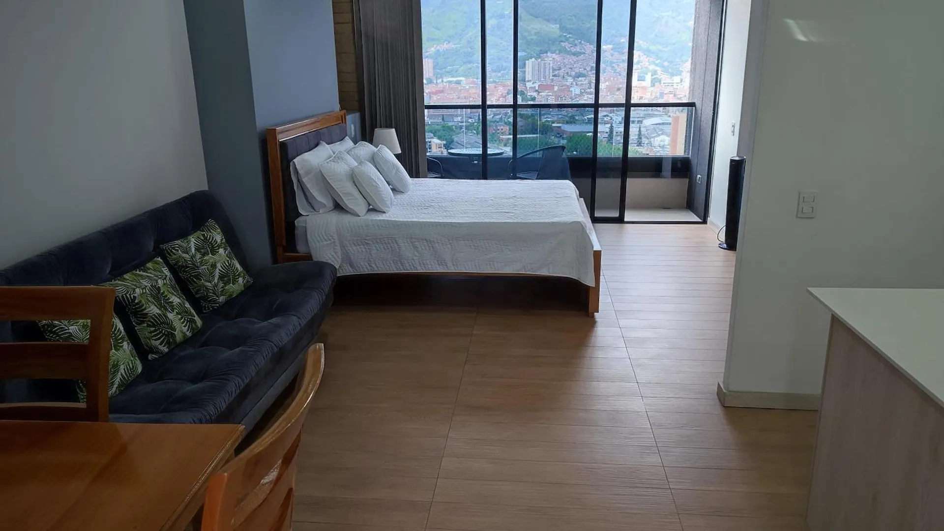 Apartment Super Loft Sabaneta 02, Class48 Cerca A Todo Colombia